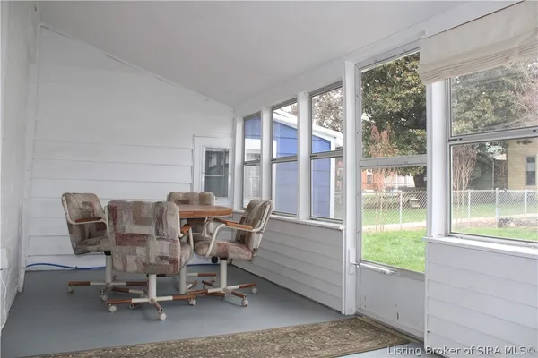 $168,000 | 616 Gerry Lane, Madison, IN 47250