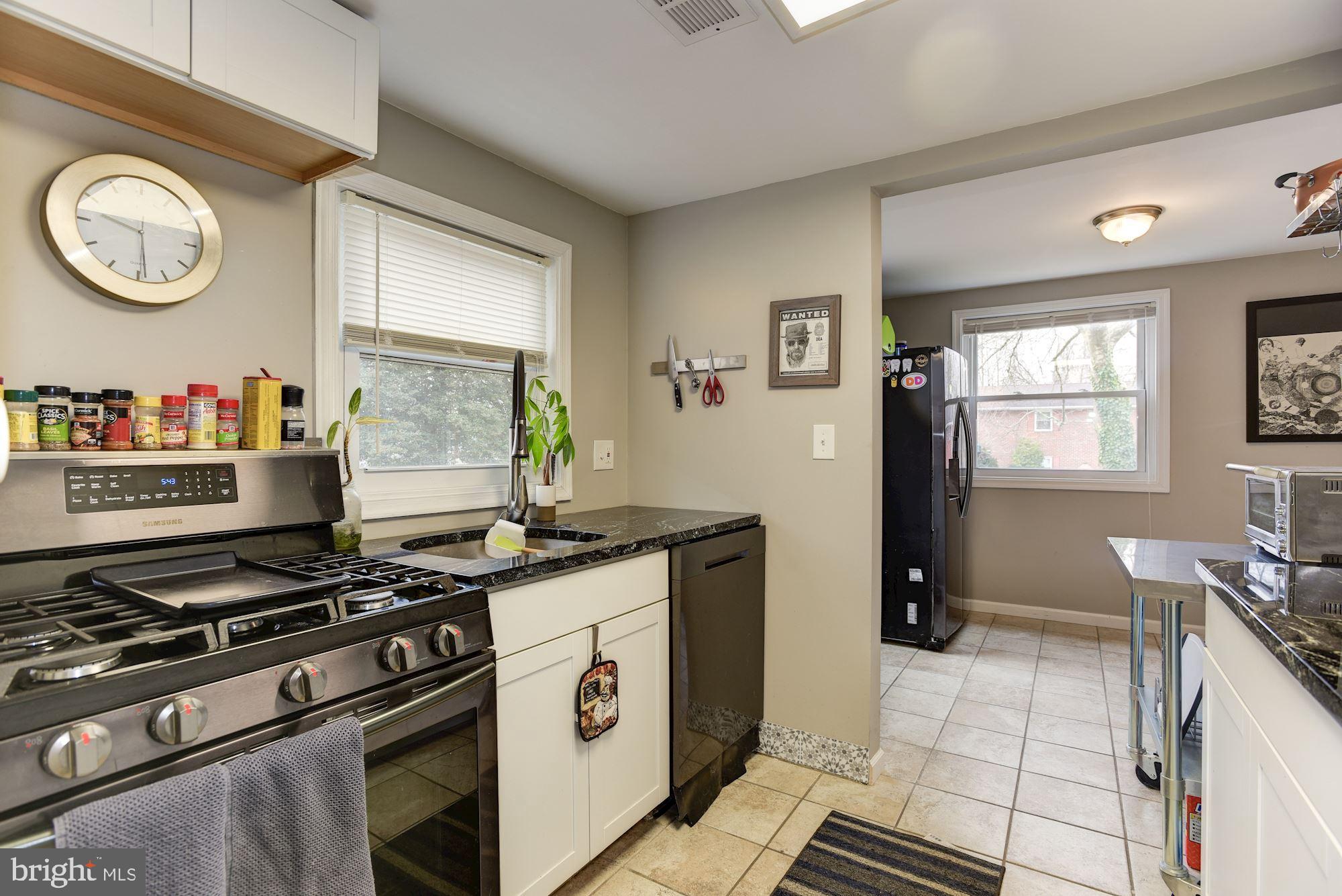 188 Dunlap Road Pasadena, MD 21122 - Photo 13 of 30 Kitchen