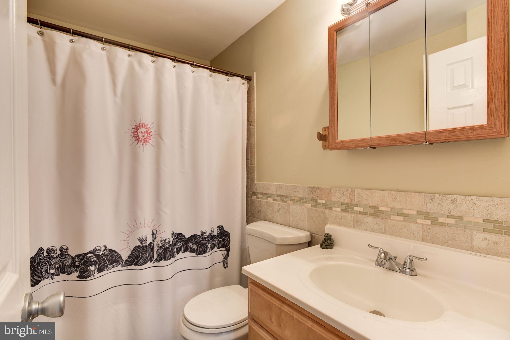 188 Dunlap Road Pasadena, MD 21122 - Photo 20 of 30 Full Bath