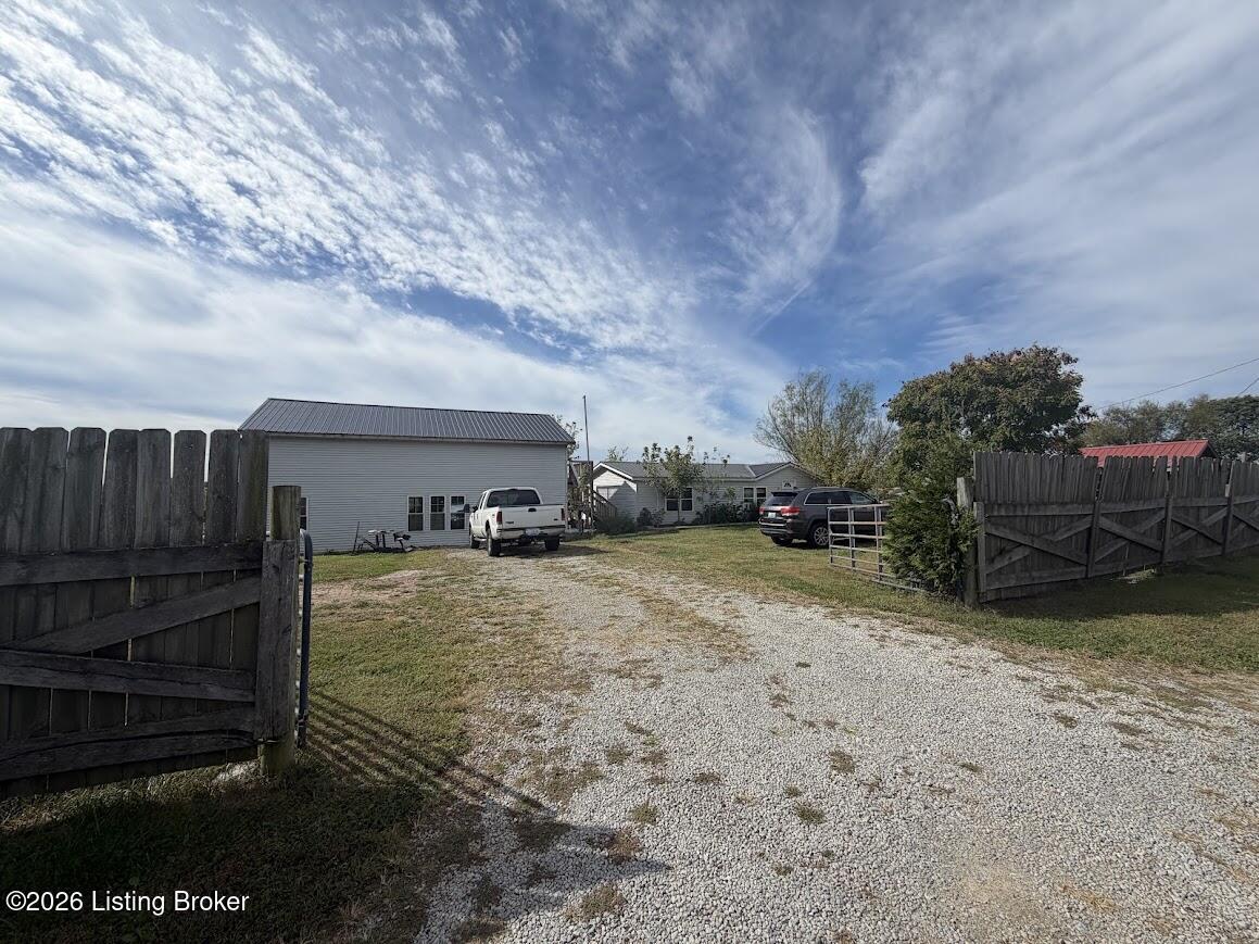 373 Ockerman Road Bloomfield, KY 40008 - Photo 4 of 35 373 Ockerman Rd