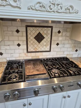 $1,800 | 1497 West Loop 571 South, Henderson, TX 75654