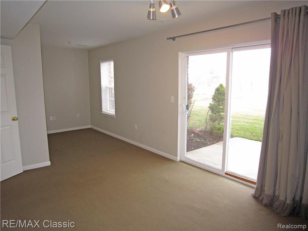 601 Cherry Orchard Road, Unit 142 Canton, MI 48188 - Photo 25 of 27