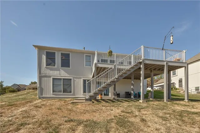 $775,000 | 14509 Howe Drive, Leawood, KS 66224