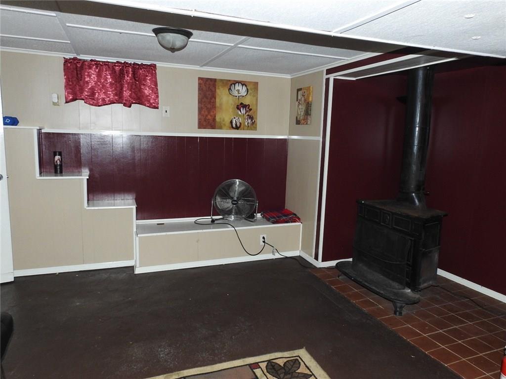 100 Ellview Road Scenery Hill, PA 15360 - Photo 9 of 24 Gallery Image 9