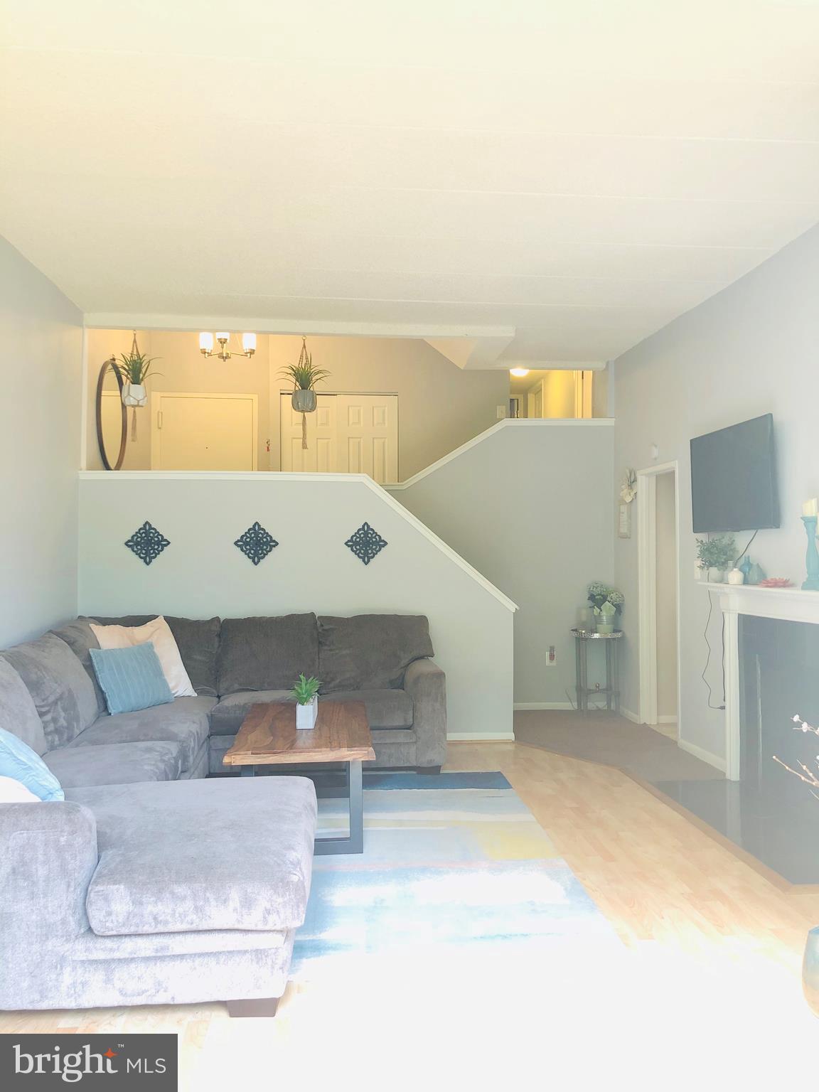 11554 Rolling Green Court, Unit 100 Reston, VA 20191 - Photo 7 of 22