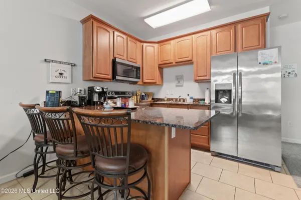 $1,950 | 1270 Century Oaks Drive, Unit B, Gulfport, MS 39507