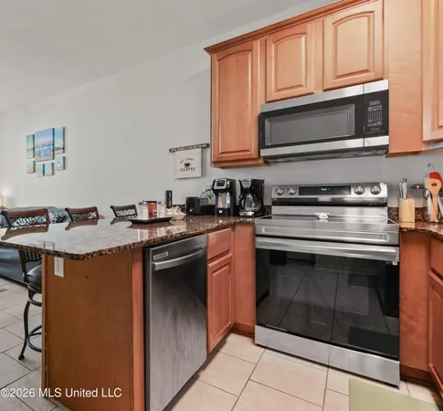 $1,950 | 1270 Century Oaks Drive, Unit B, Gulfport, MS 39507