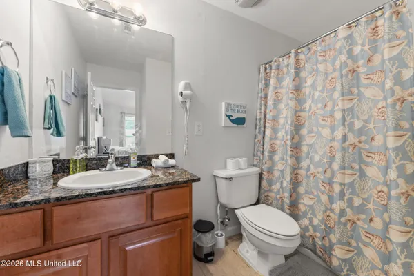 $1,950 | 1270 Century Oaks Drive, Unit B, Gulfport, MS 39507