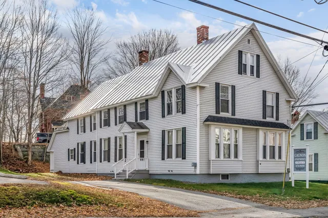 $275,000 | 24 Pleasant Street, Skowhegan, ME 04976