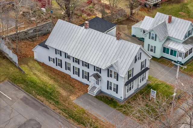 $275,000 | 24 Pleasant Street, Skowhegan, ME 04976