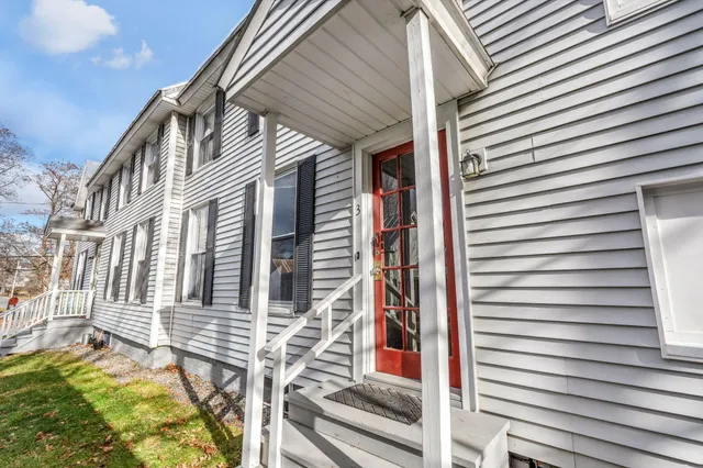 $275,000 | 24 Pleasant Street, Skowhegan, ME 04976