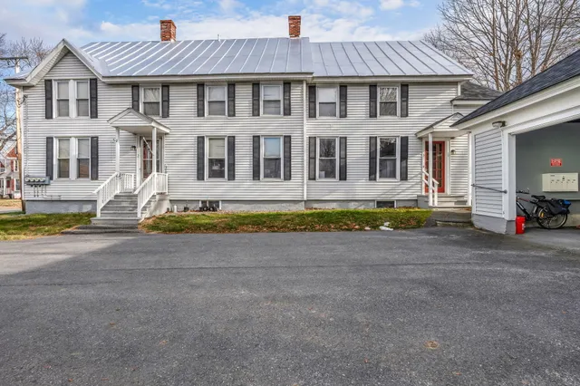 $275,000 | 24 Pleasant Street, Skowhegan, ME 04976