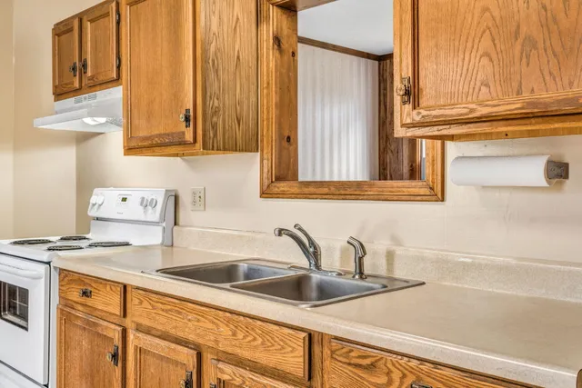 $275,000 | 24 Pleasant Street, Skowhegan, ME 04976