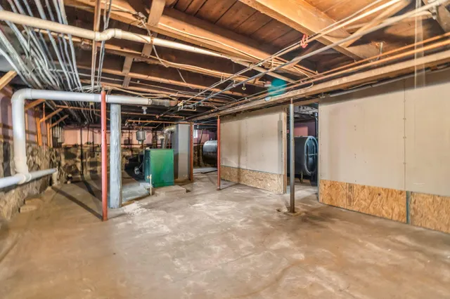 $275,000 | 24 Pleasant Street, Skowhegan, ME 04976