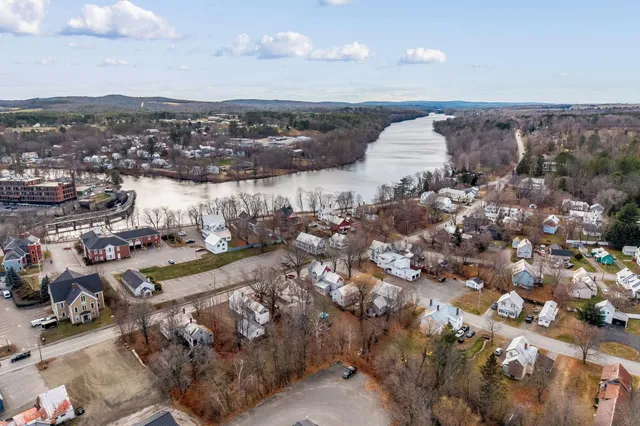 $275,000 | 24 Pleasant Street, Skowhegan, ME 04976