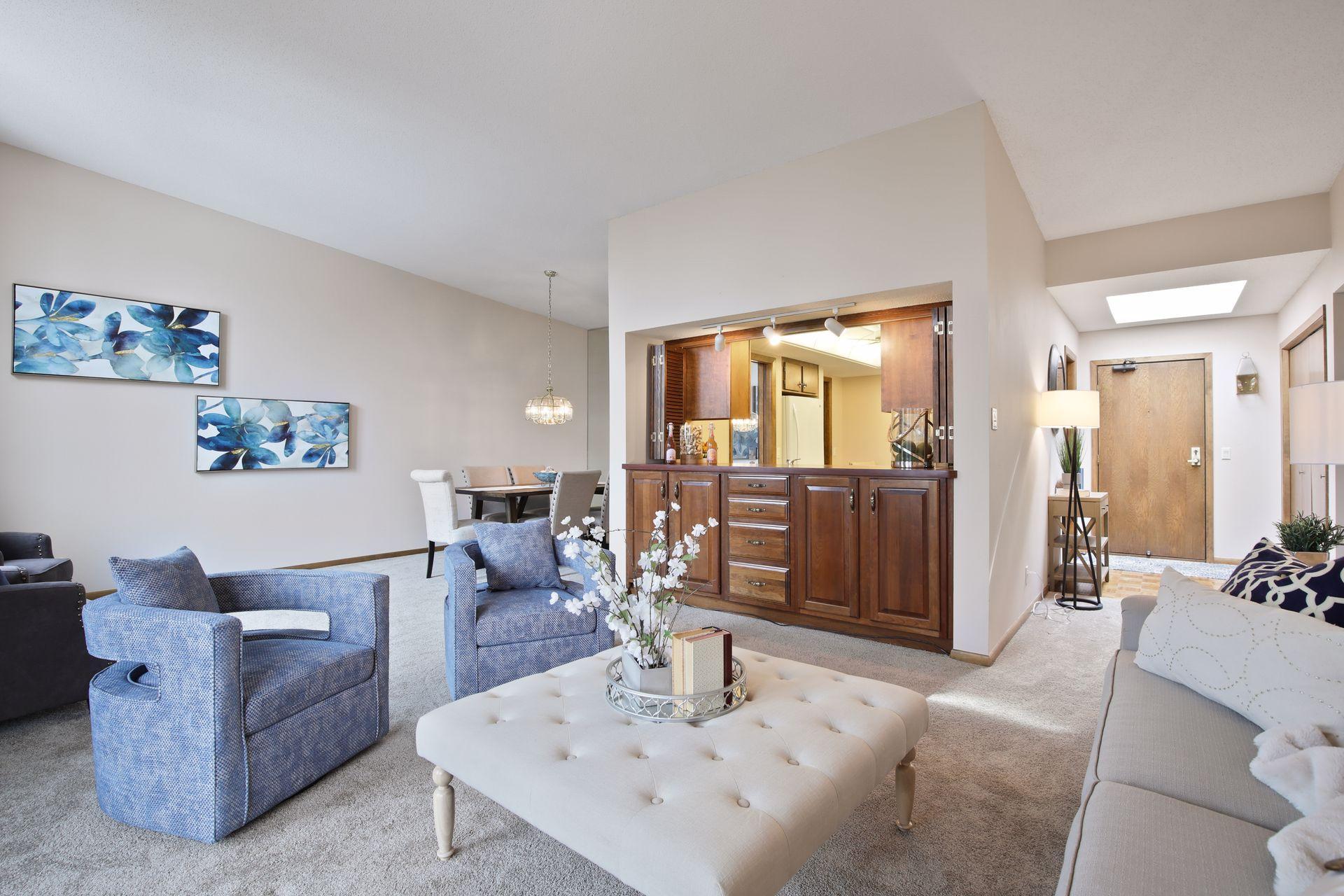5501 Dewey Hill Road, Unit 325 Edina, MN 55439 - Photo 5 of 32 Gallery Image 5