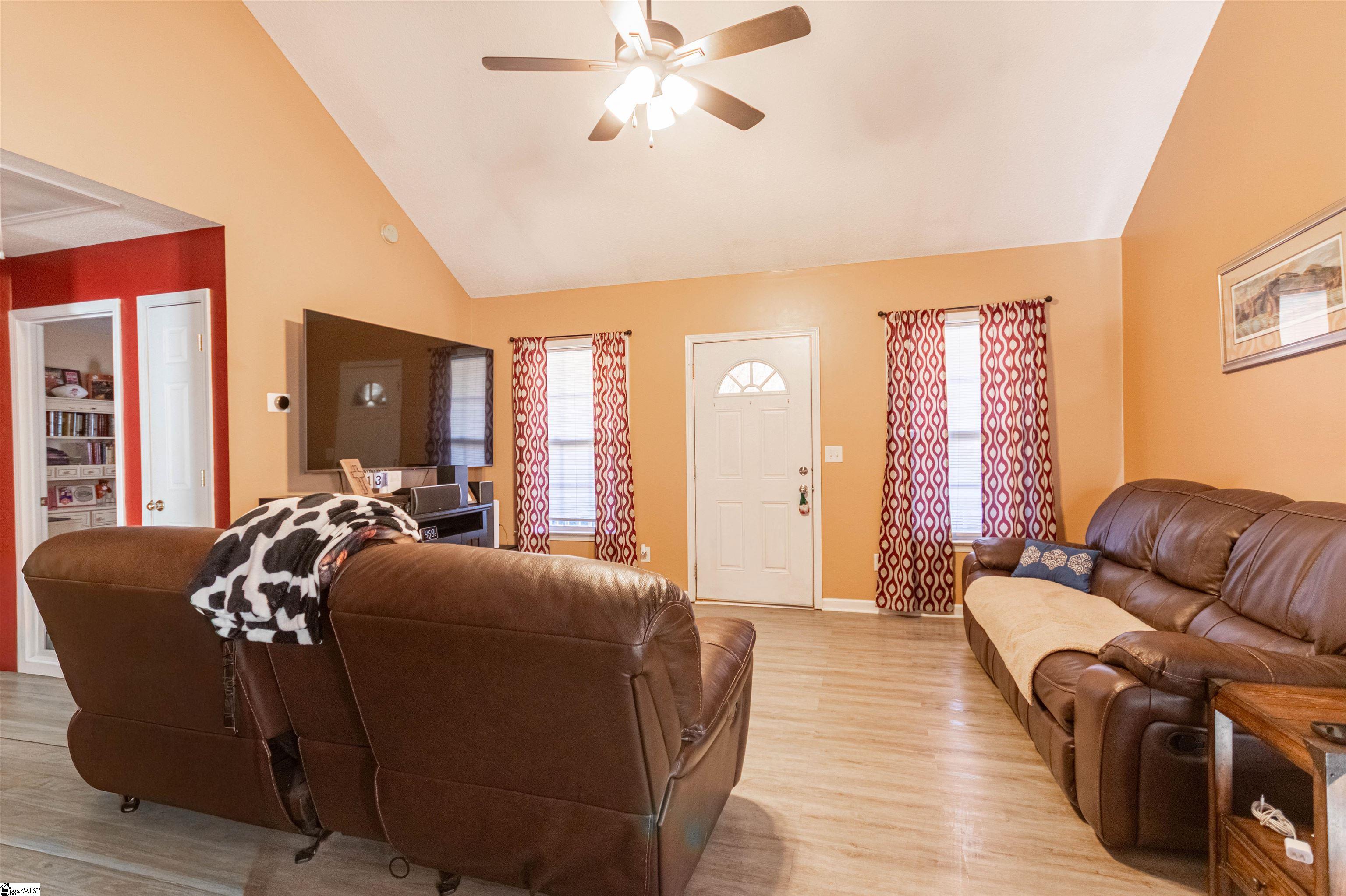 505 Brightfield Lane Greer, SC 29651 - Photo 2 of 24