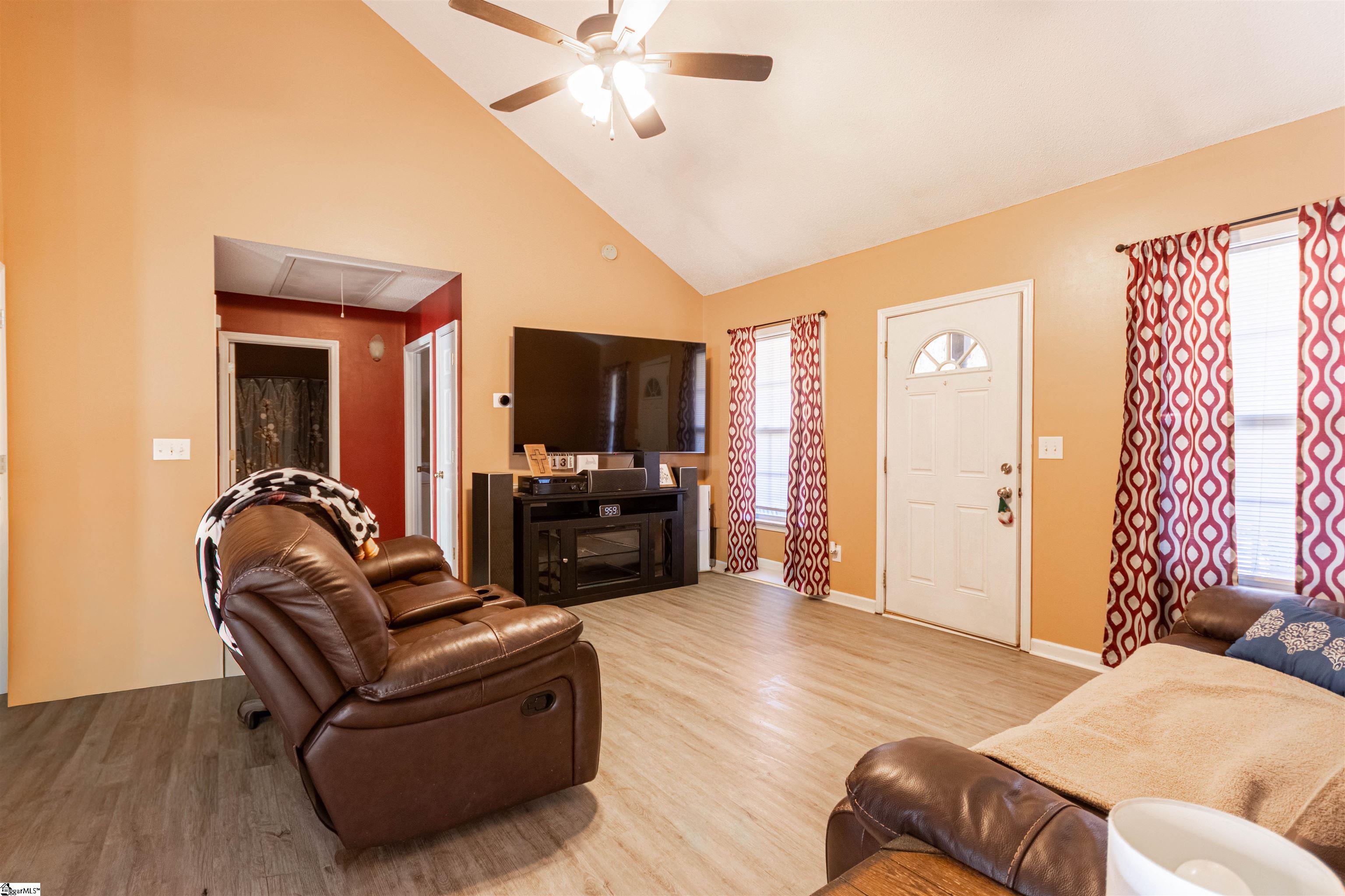 505 Brightfield Lane Greer, SC 29651 - Photo 3 of 24