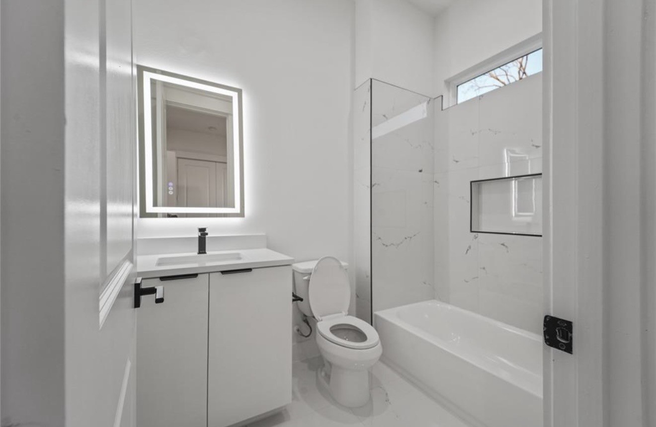 1606 Mary Street Houston, TX 77026 - Photo 15 of 15 Gallery Image 15