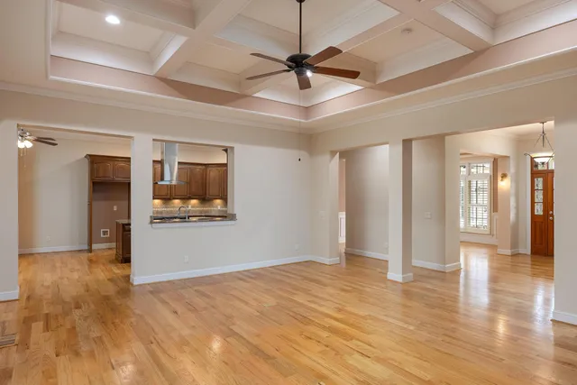 $925,000 | 38 Reflection Drive, Dunlap, TN 37327