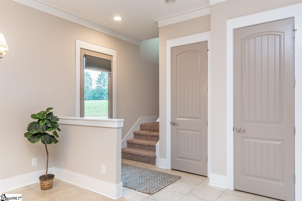 110 Oakview Road Townville, SC 29689 - Photo 8 of 20 Gallery Image 8