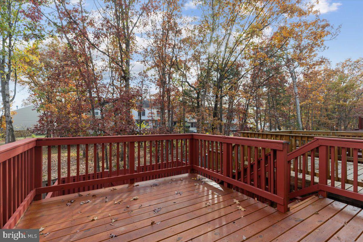 14159 Autumn Circle Centreville, VA 20121 - Photo 13 of 34 a view of wooden deck