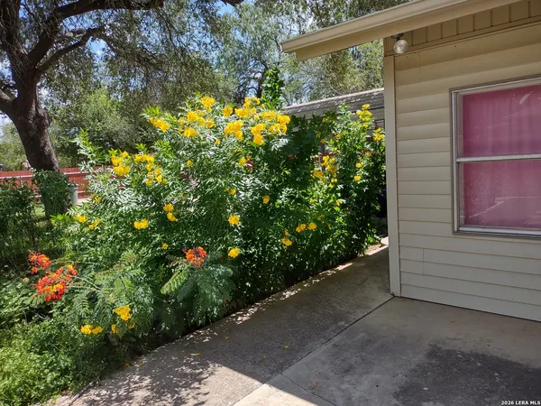 $249,000 | 137 North Bluebonnet Drive, Uvalde, TX 78801