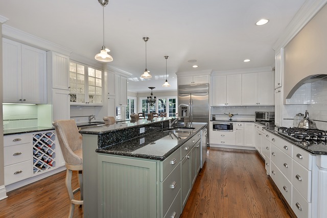 322 Ridge Avenue Winnetka, IL 60093 - Photo 9 of 25