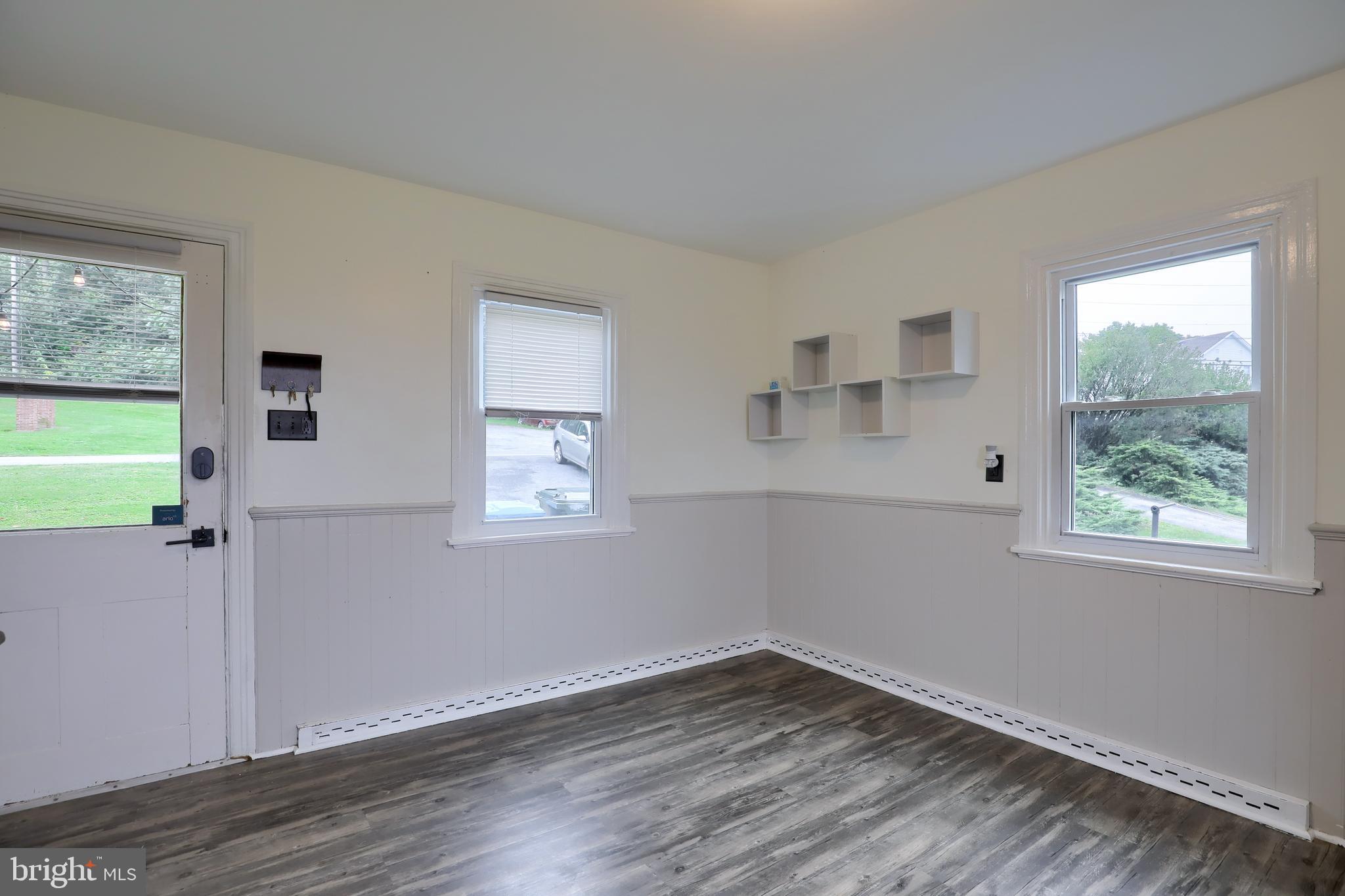 789 Prospect Road Columbia, PA 17512 - Photo 3 of 25 Gallery Image 3