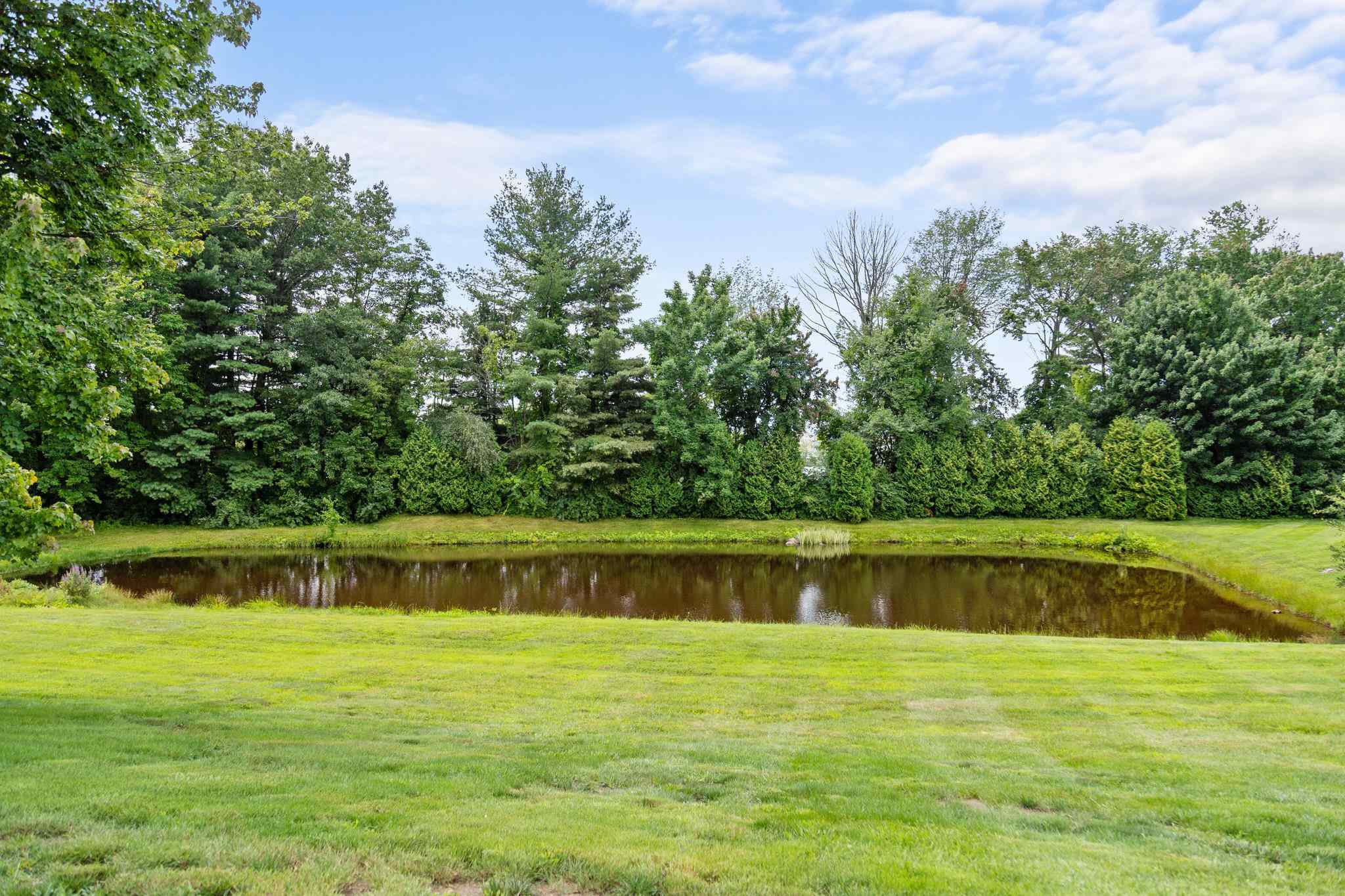 379 Huse Road, Unit 40 Manchester, NH 03103 - Photo 22 of 27