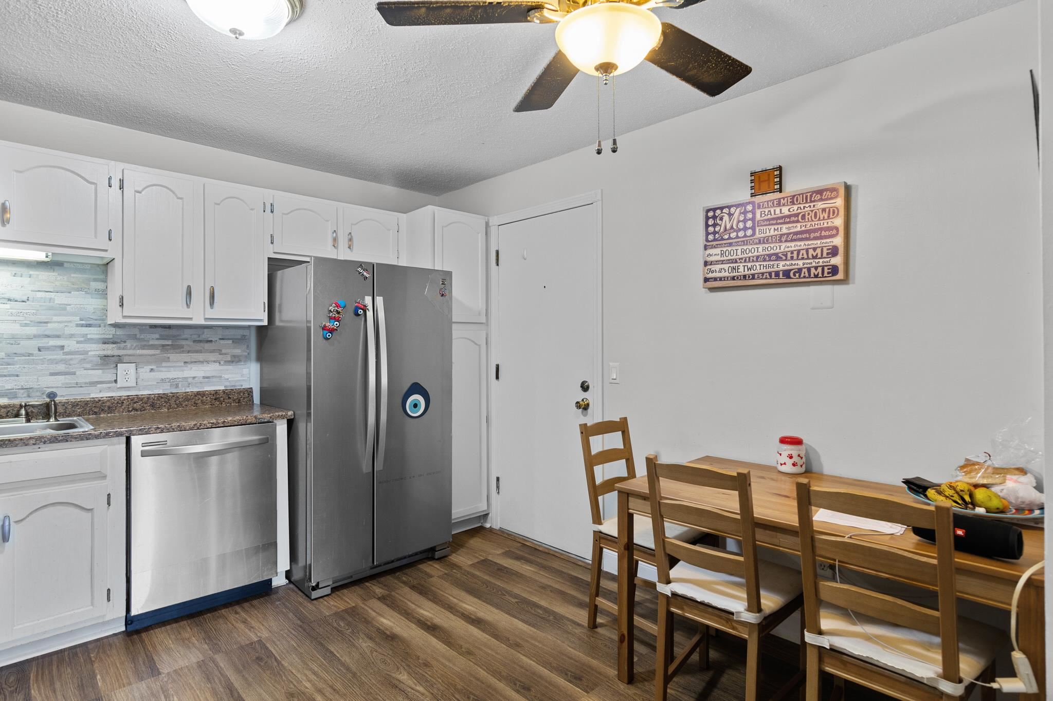 379 Huse Road, Unit 40 Manchester, NH 03103 - Photo 6 of 27