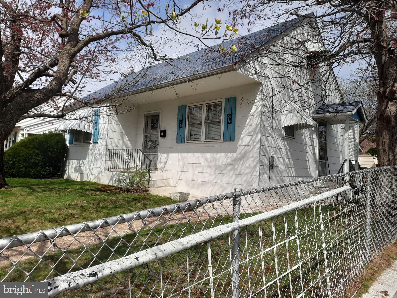 855 Keystone Street Croydon, PA 19021 - Photo 2 of 20 Gallery Image 2