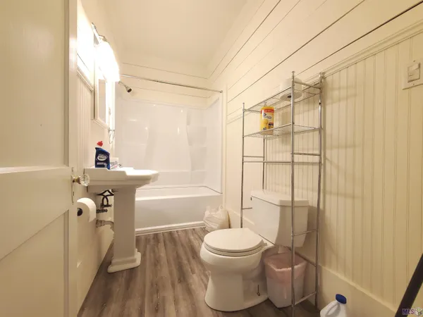 $1,700 | 7862 Sevenoaks Avenue, Baton Rouge, LA 70806