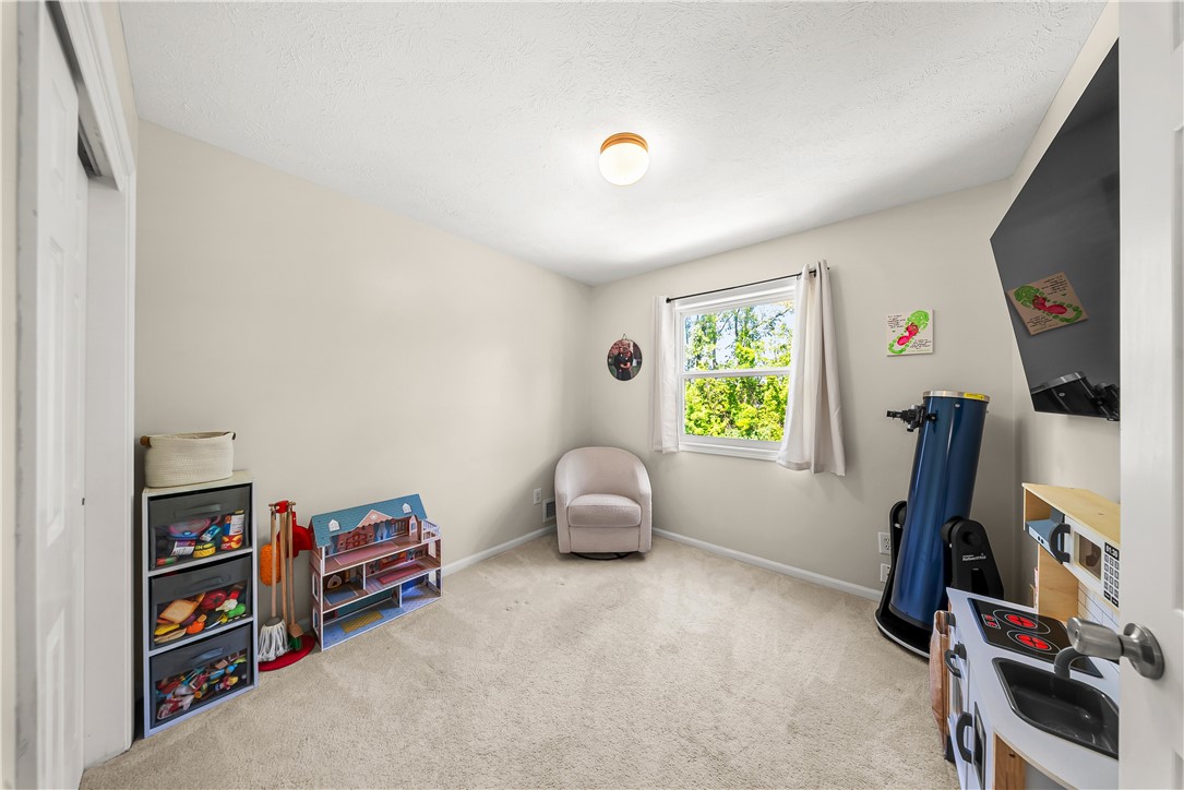 102 Cranbrook Terrace Webster, NY 14580 - Photo 17 of 22