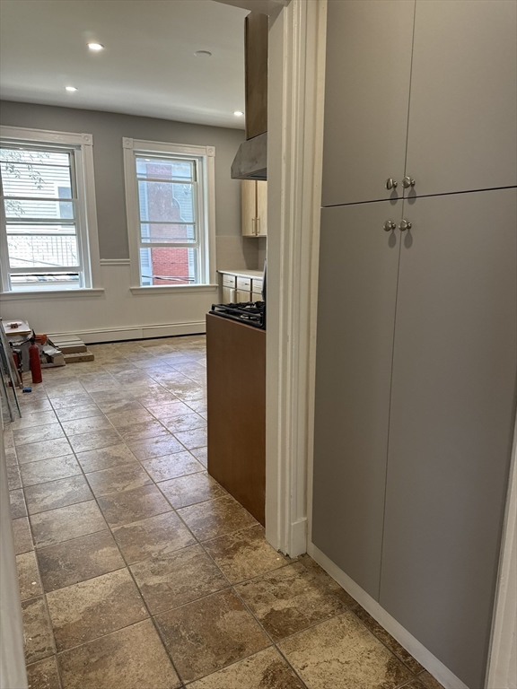 12 Kilsyth Road, Unit 3 Brookline, MA 02445 - Photo 19 of 23 Gallery Image 19