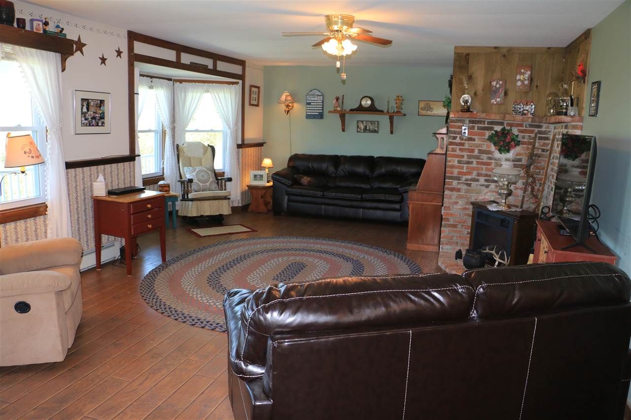 2205 North Pownal Road Pownal, VT 05261 - Photo 13 of 32