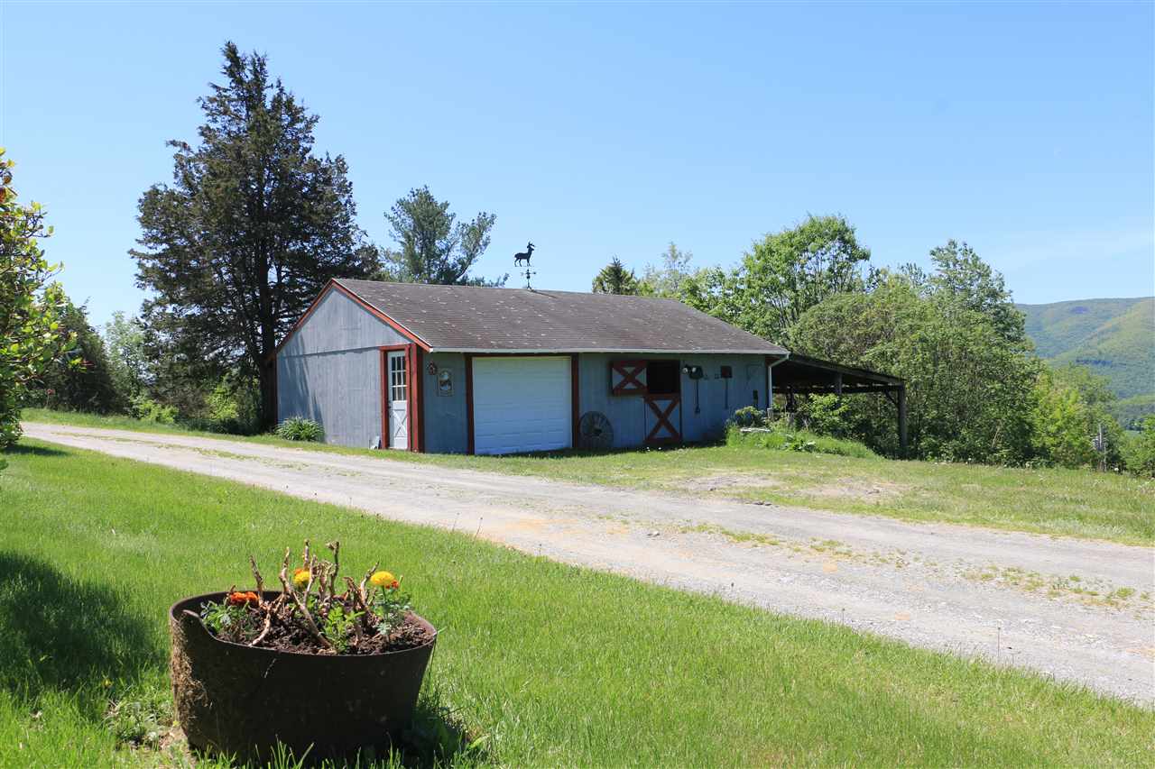 2205 North Pownal Road Pownal, VT 05261 - Photo 5 of 32