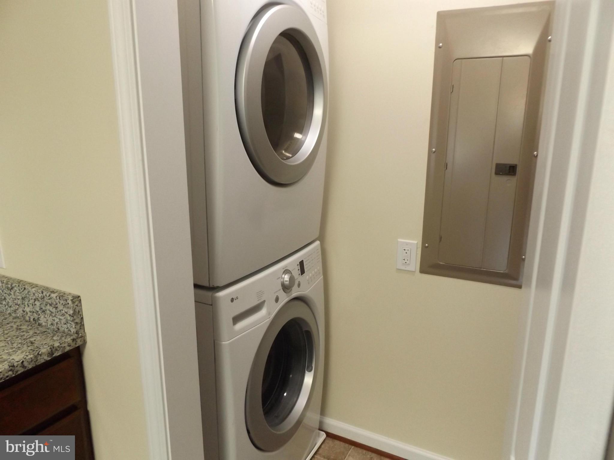 7 Wilbur Road Essex, MD 21221 - Photo 18 of 25 Laundry / Utility Room