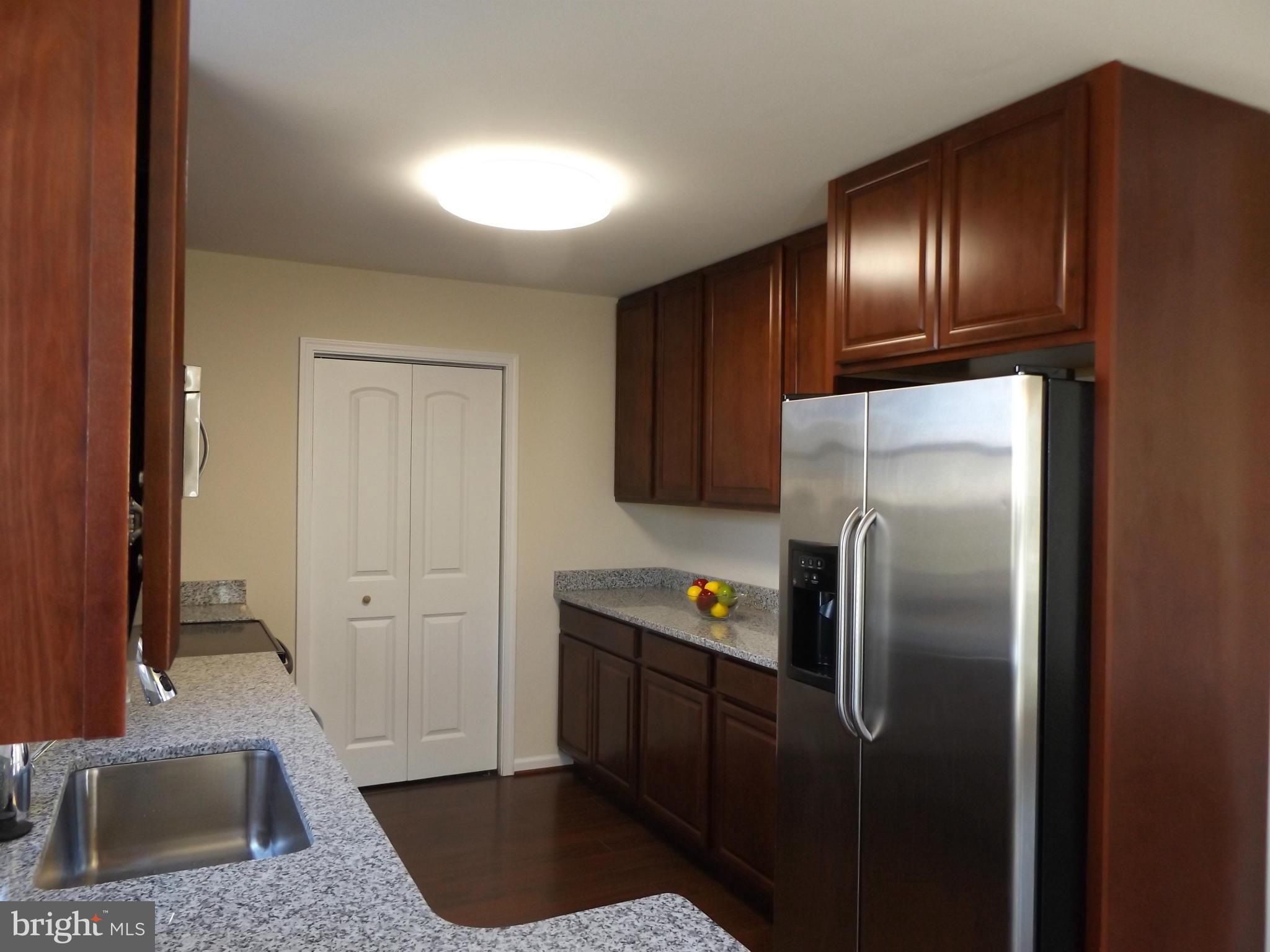 7 Wilbur Road Essex, MD 21221 - Photo 6 of 25 Kitchen