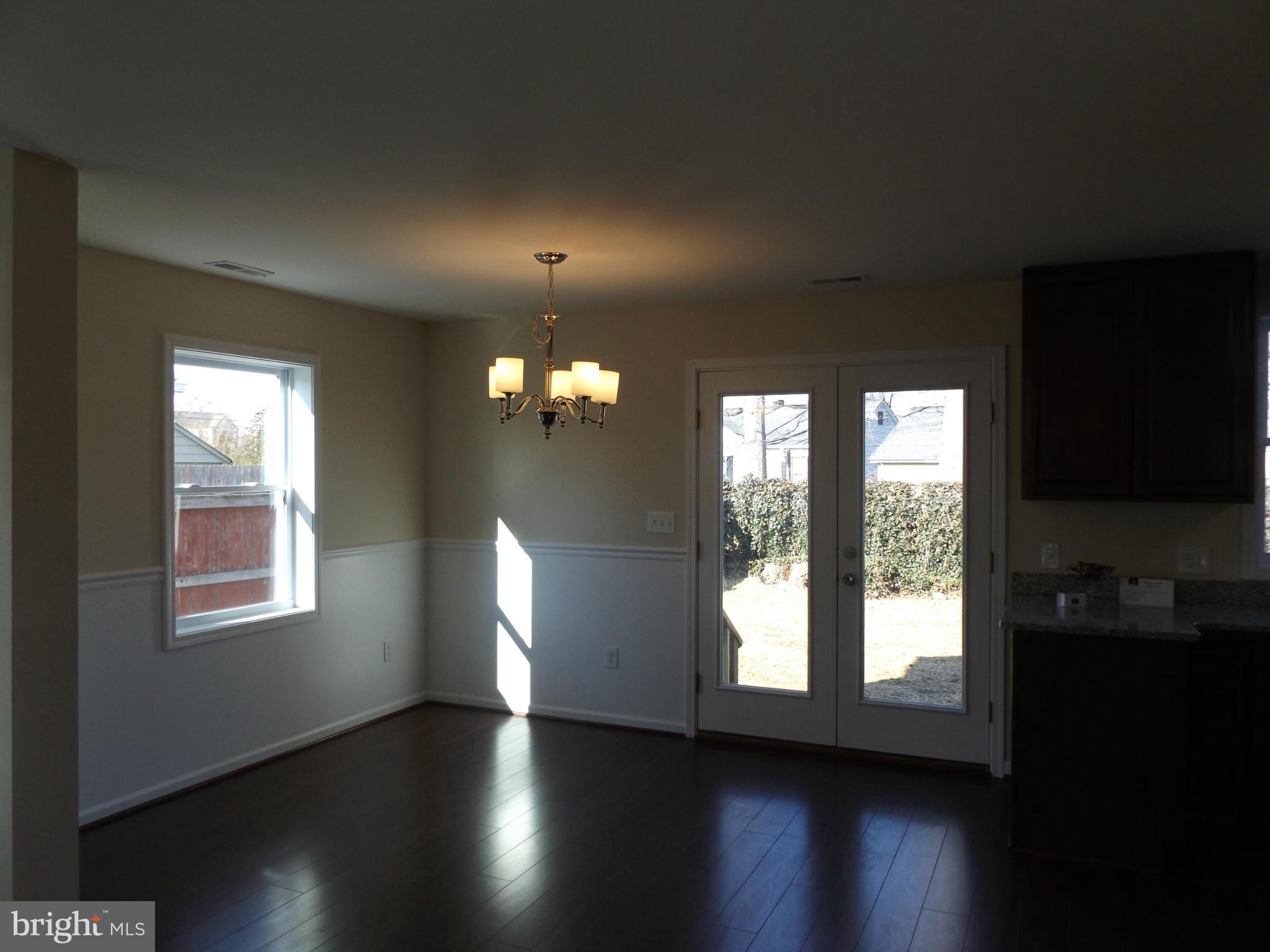 7 Wilbur Road Essex, MD 21221 - Photo 7 of 25 Dining Room