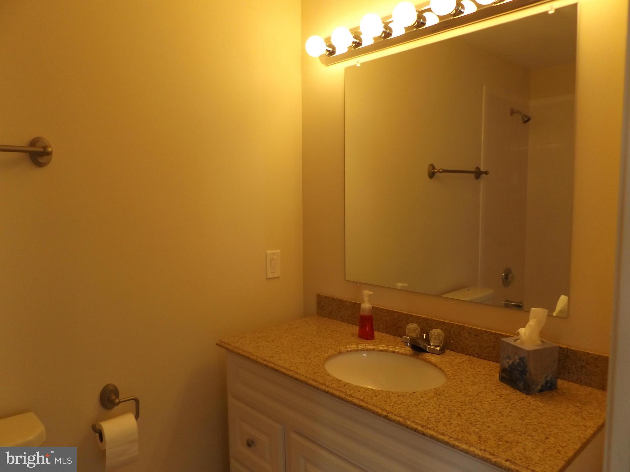 7 Wilbur Road Essex, MD 21221 - Photo 9 of 25 Bath
