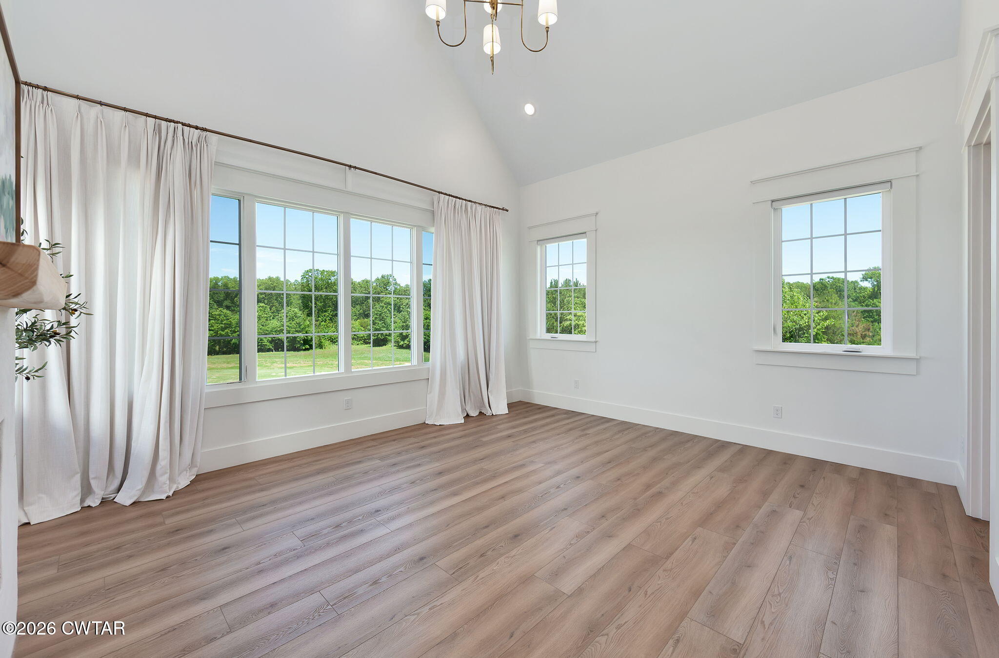 60 Proctor Road Henderson, TN 38340 - Photo 28 of 86 Primary Suite