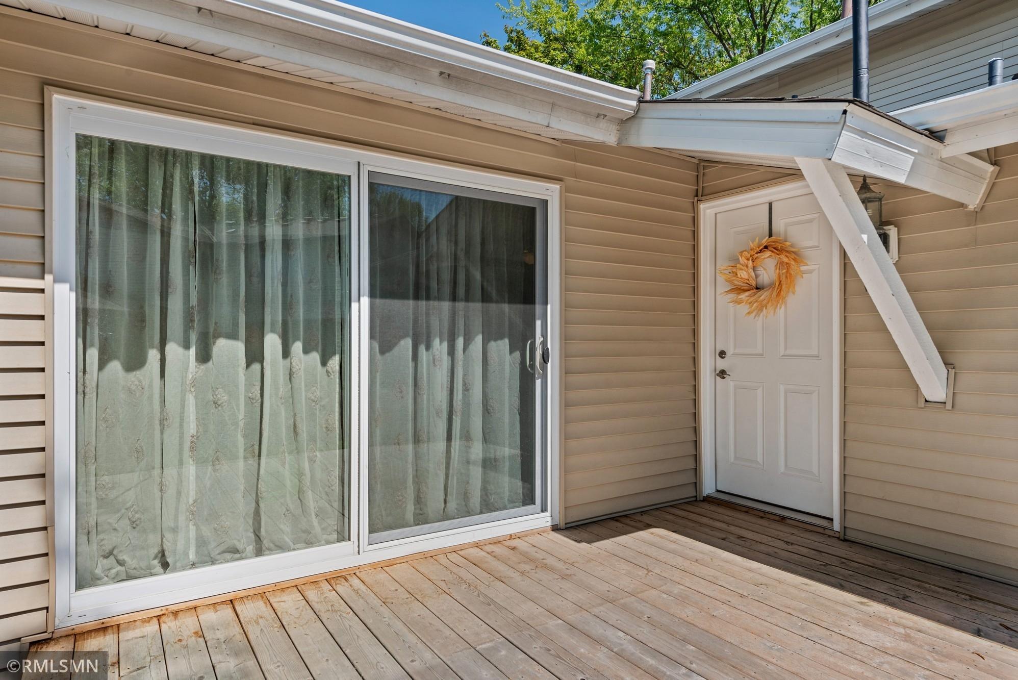 7759 Rimbley Road Woodbury, MN 55125 - Photo 3 of 20 Gallery Image 3