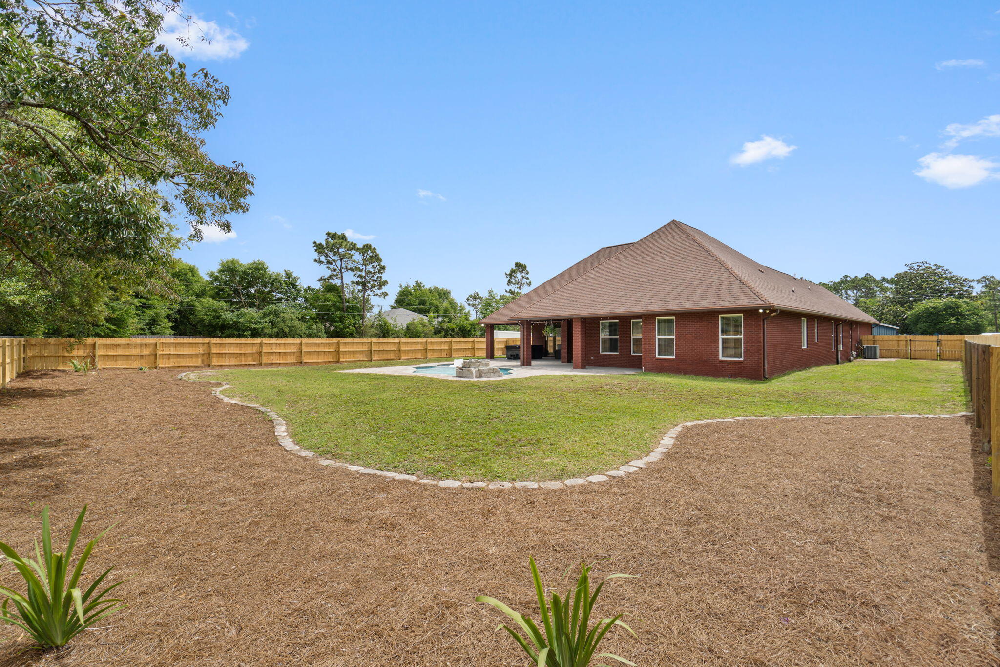 2425 Salamanca Street Navarre, FL 32566 - Photo 42 of 58 46-web-or-mls-Final-43
