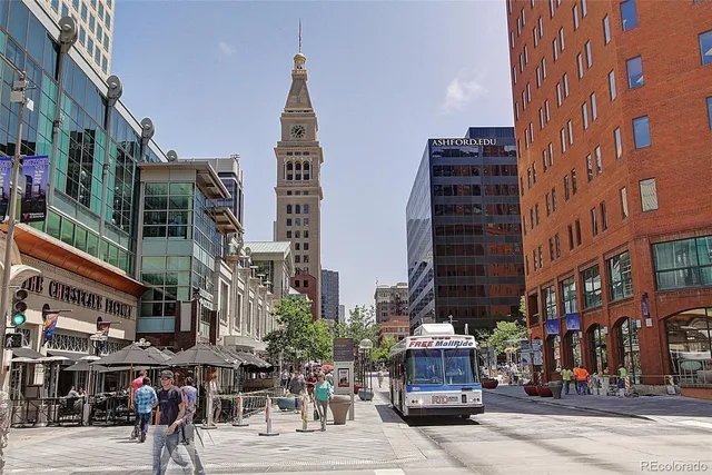 $1,025,000 | 1020 15th Street, Unit 42C, Denver, CO 80202