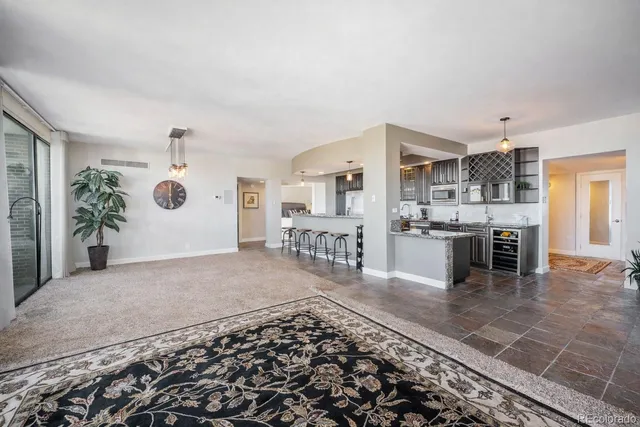 $1,025,000 | 1020 15th Street, Unit 42C, Denver, CO 80202