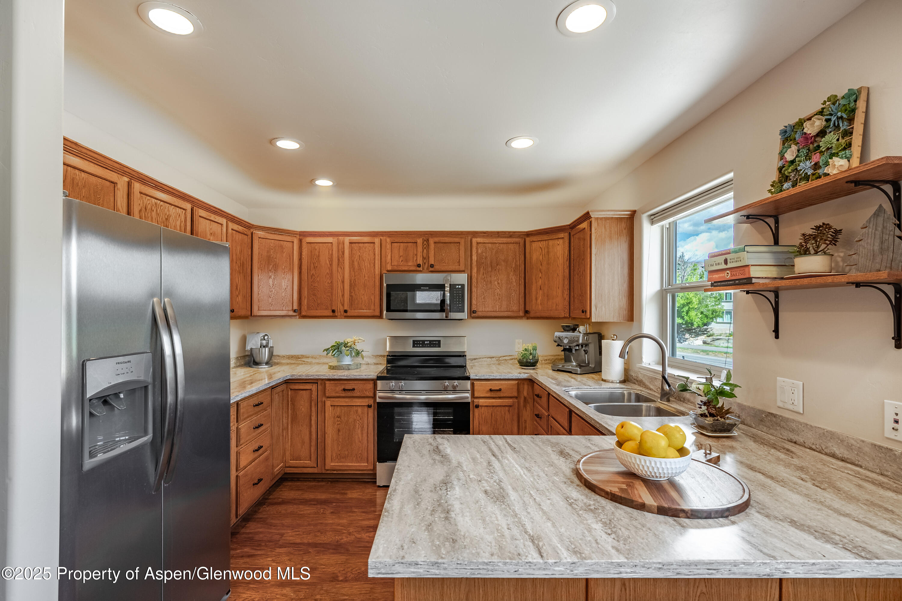 340 Castle Ridge Drive New Castle, CO 81647 - Photo 8 of 24 Kitchen
