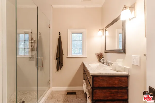 $1,950,000 | 831 South Stanley Avenue, Los Angeles, CA 90036