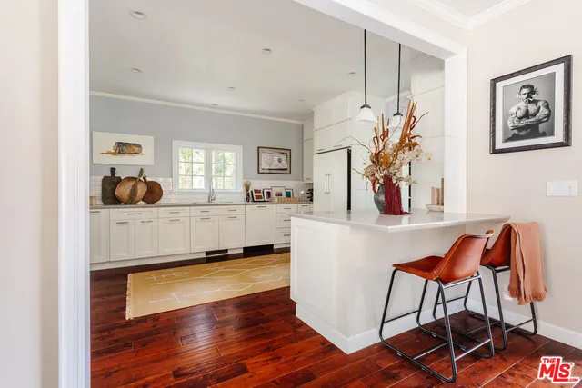 $1,950,000 | 831 South Stanley Avenue, Los Angeles, CA 90036