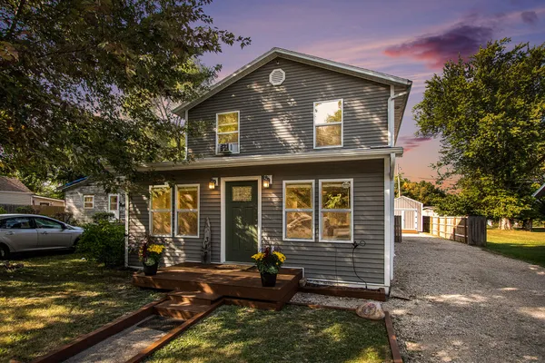 $265,980 | 317 Elizabeth Street, Buchanan, MI 49107